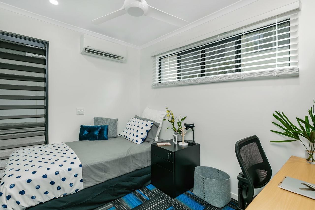 Hostel Mihaven Shared Living - Pembroke St Cairns Exterior foto